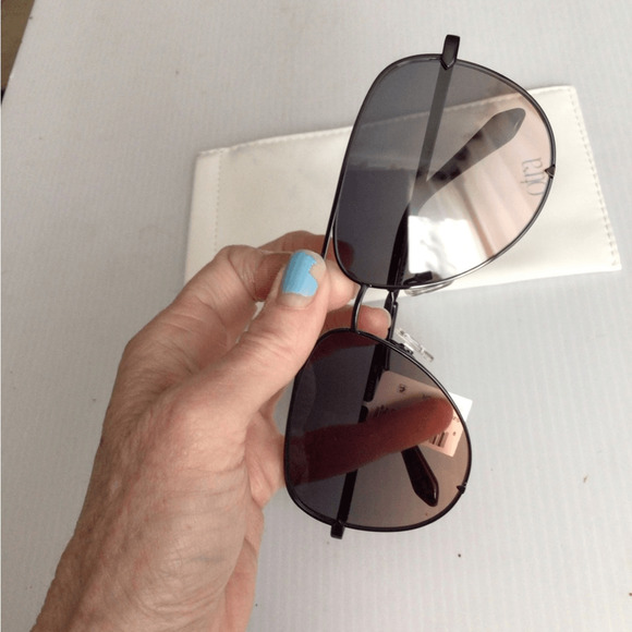 NEW! Rare Quay cocoa and black fade large Stylish Black Aviator Sunglasses